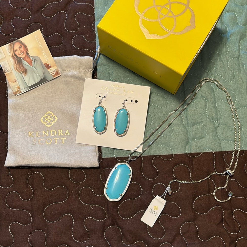 Kendra Scott necklace & earrings